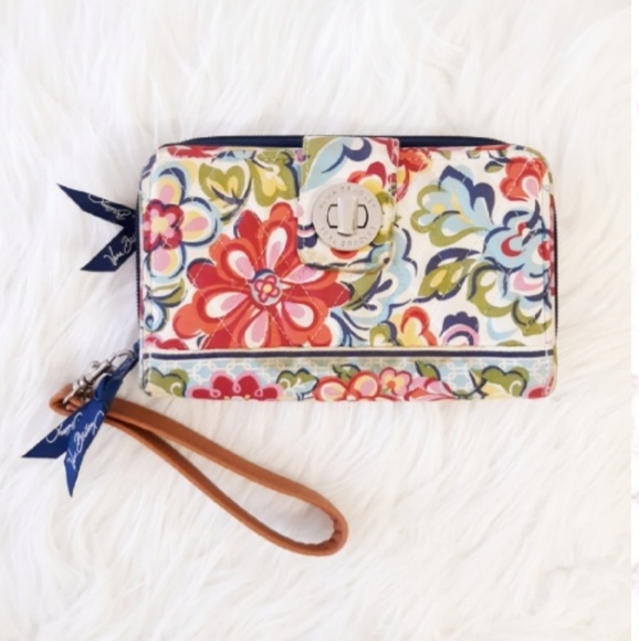 Vera Bradley Handbags - Large Vera Bradley Wristlet